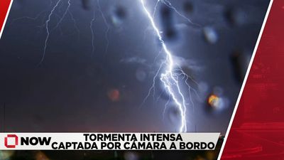 Tormenta intensa en la Hwy 77 captada por cámara a bordo