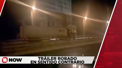 Persecución Termina con Tráiler en Autopista 10