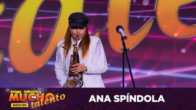 Ana Espíndola, la Chica del Saxo