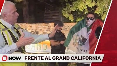 Protesta Contra ICE Frente al Grand California