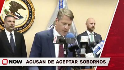 Acusan a Funcionarios de Aceptar Sobornos