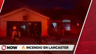 Casa en llamas en Lancaster