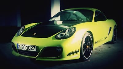 Porsche Cayman R