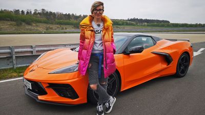 Corvette erstmals mit Mittelmotor - Ist die C8 die beste Corvette aller Zeiten?