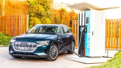 Audi e-tron, 2018