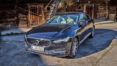 Volvo S90