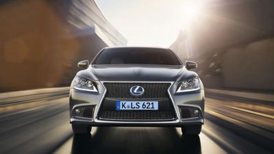 Lexus LS600h
