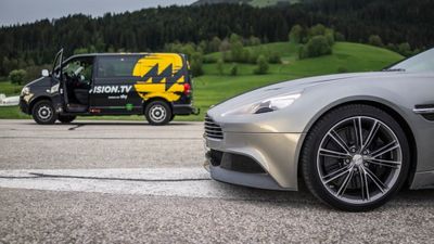 Aston Martin Vanquish Volante