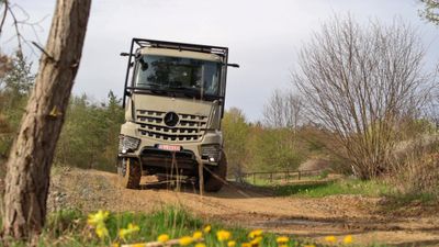 Camping- & Expeditionsfahrzeuge