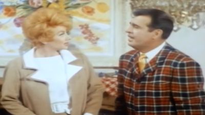 S05E21 Lucy and Tennessee Ernie Ford