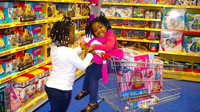 Toys AndFun Sisters Doing Shopping At The Supermarket Compilation