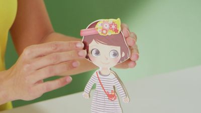 Girls fashion show 1