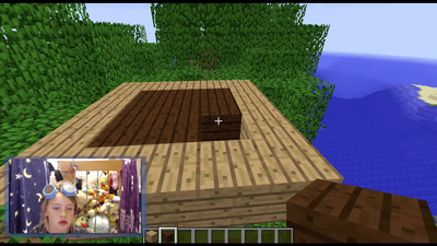 Making a Tremendous Treehouse in Minecraft